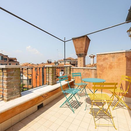 Luxury Penthouse With Terrace Apartment Венеция Екстериор снимка